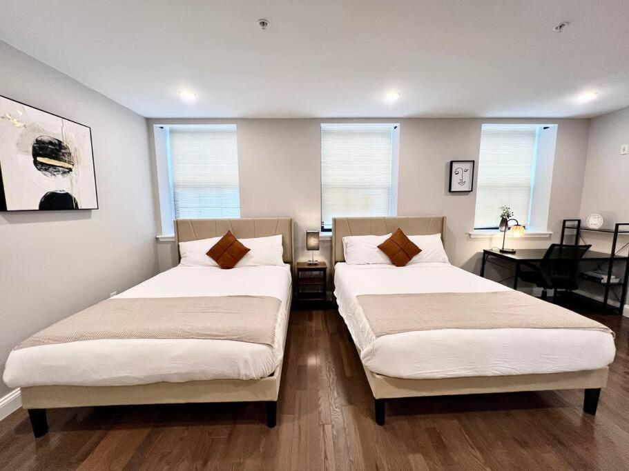 306 Deluxe King Bed In The Center Of * Filadelfia